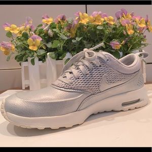 Silver Nike Air Max Thea. Women’s size 7.5